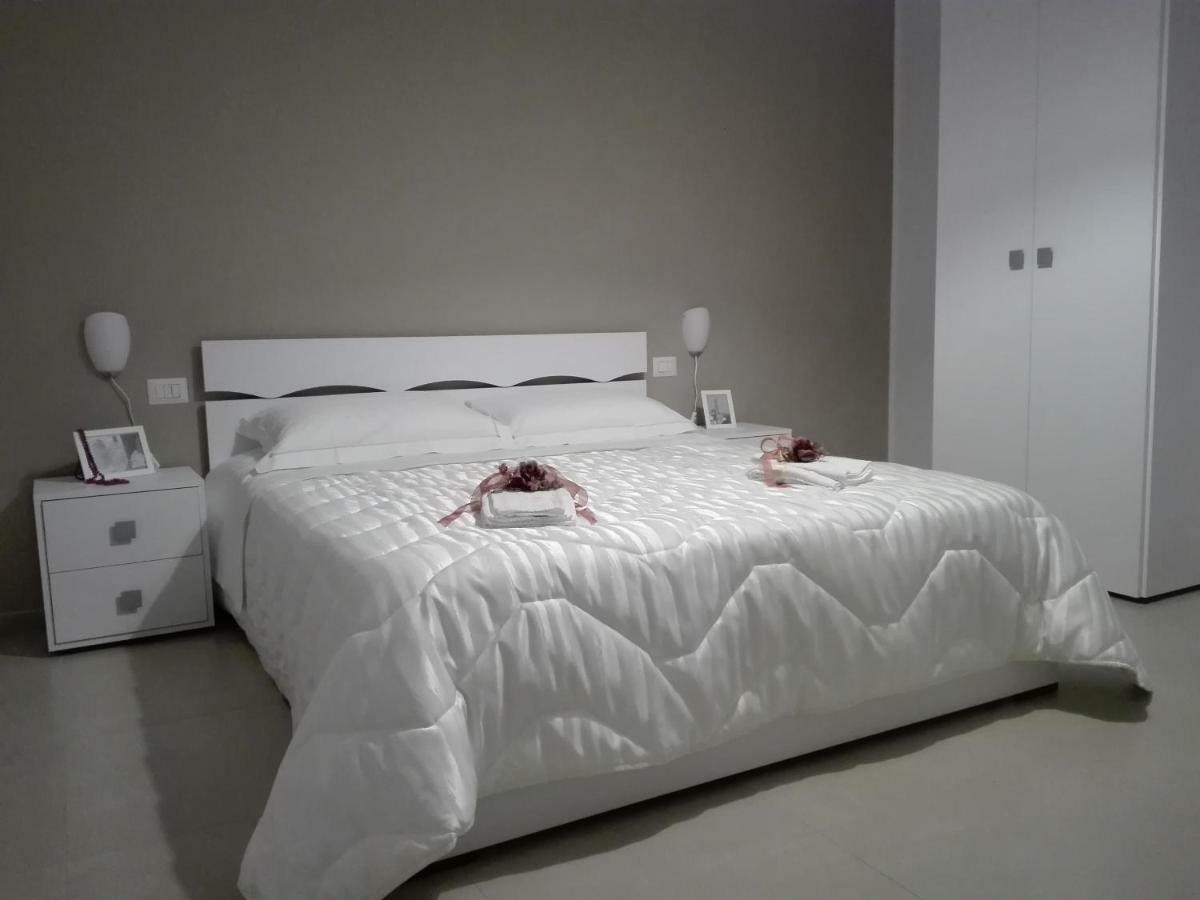 Apartamento Xenia Matera Exterior foto